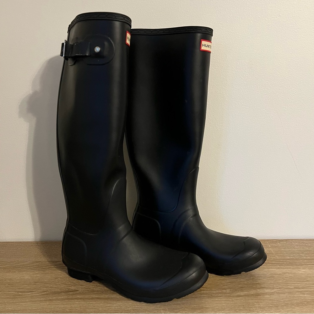 Hunter Women’s Original Tall Rain Boots Black Size 8 - Picture 2 of 13